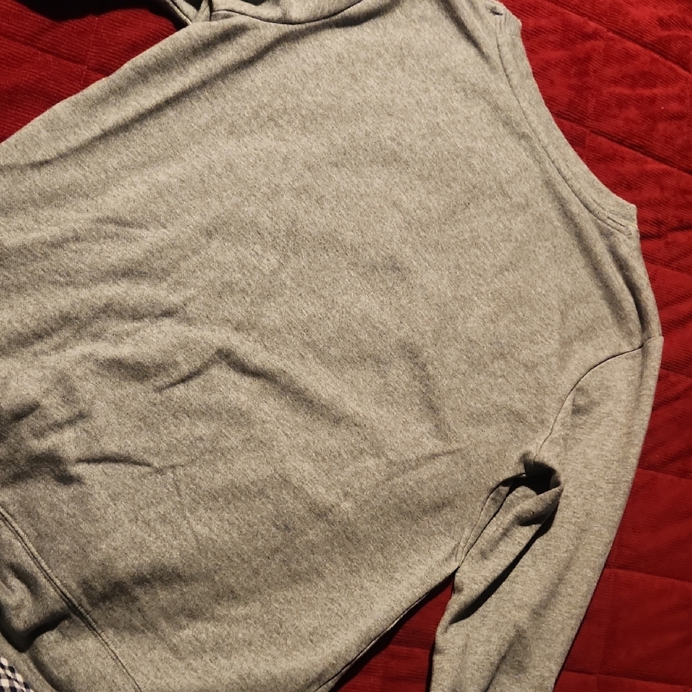 Boston Red Sox Gray Sweatshirt - Picture 5 of 6